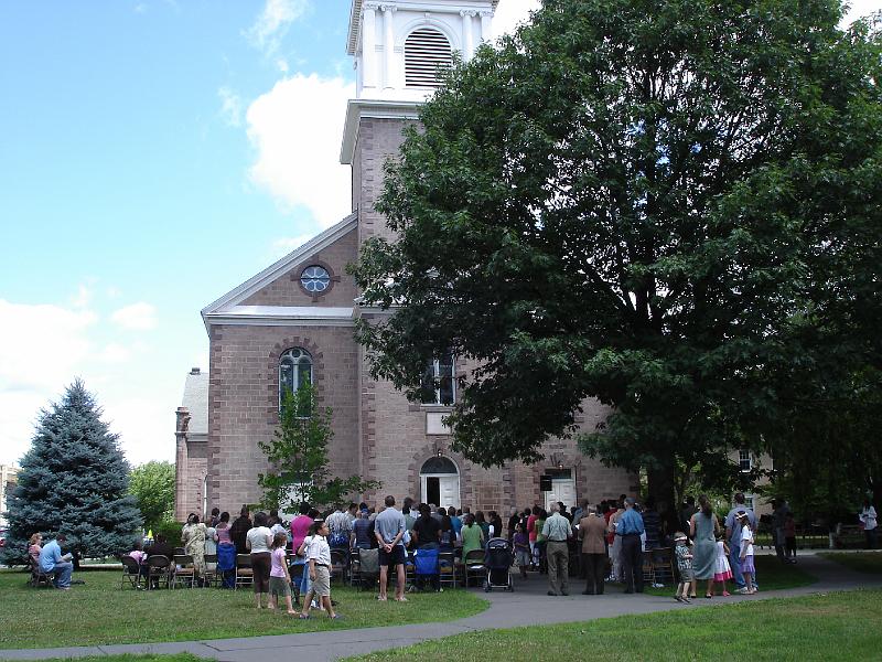 Outdoor worship 9